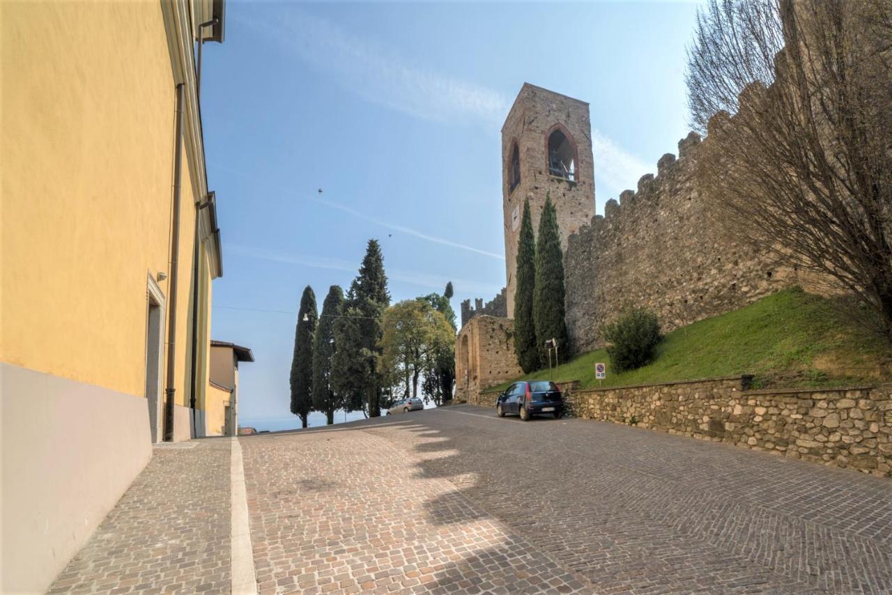 Gardappartamenti Castle Bell Moniga del Garda Экстерьер фото